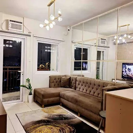 2-Bedroom Condo With Swimming Pool